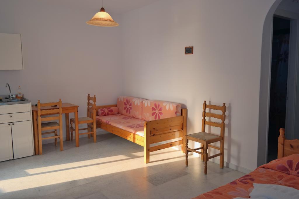Katerina Suites 아기오스프로코피오스 외부 사진